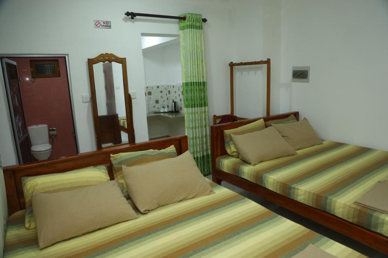 Forest View Home Stay Anuradhapura Eksteriør billede